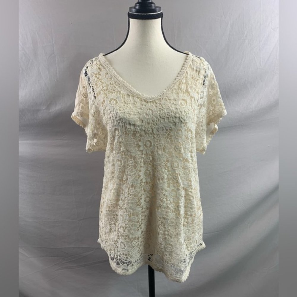 Cream Crocheted Short Sleeve Top